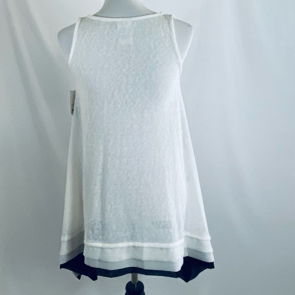 Fleur De Les Butterfly Sequin shark Bottom Top is Stunning NWT - Picture 8 of 16